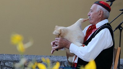  Internationales Festival des Instruments „Mijeh“ (dudelsackähnliches Musikinstrument)