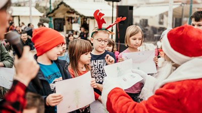 ADVENT NA LOŠINJU U HUMANITARNOJ NOTI