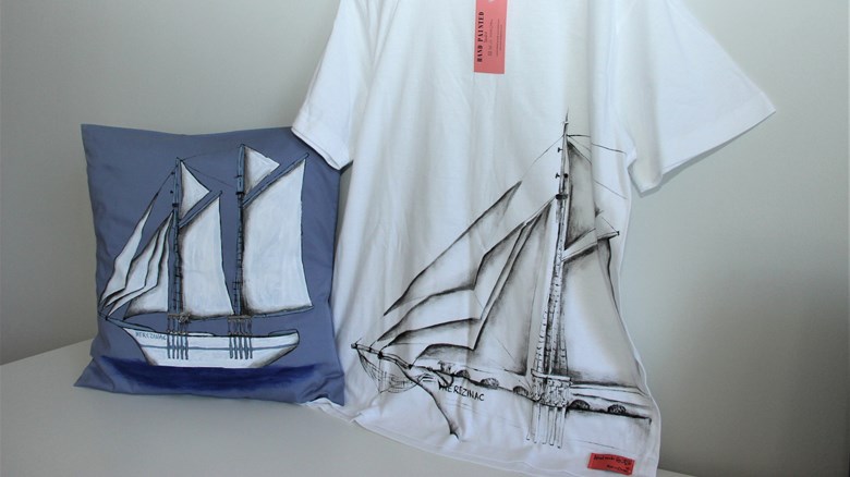 Nerezinac T-shirt and Nerezinac pillowcase