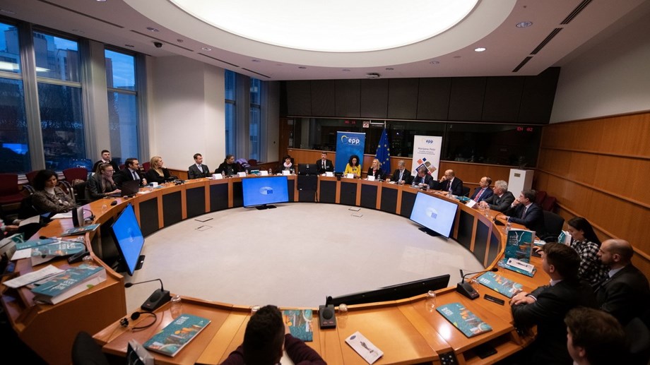 Apoxyomenos and the island of Lošinj at the European Parliament!