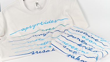ApsyrT-shirt 