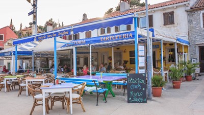 Bora bar (trattoria)