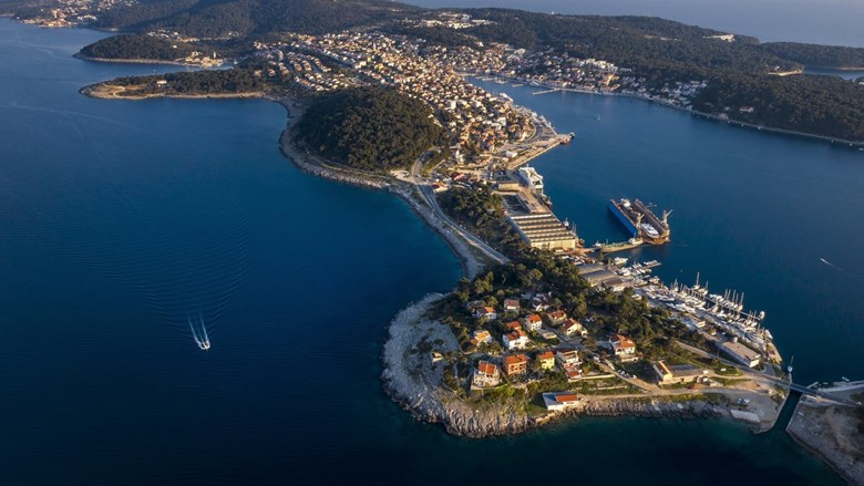 Otok Lošinj, autor Ivan Brčić