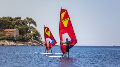 Javni poziv za iskaz interesa za korištenje web platforme za prodaju usluga doživljajnog turizma na području otočja Cres-Lošinj