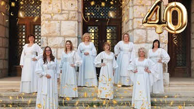 Klape (a cappella vocal bands) in the piazza - Luka & a cappella vocal bands from Lošinj & Cres