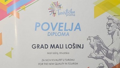  Lošinju dodijeljena nagrada za najbolju destinaciju – Turistička prizma!
