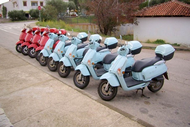 Rent a scooter TA Turist