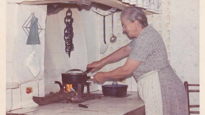 6-Teta Marica kuha palentu 1974
