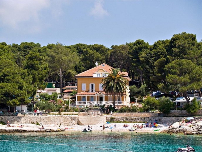 Villa Kredo