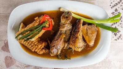 Agnello isolano “pod teću”